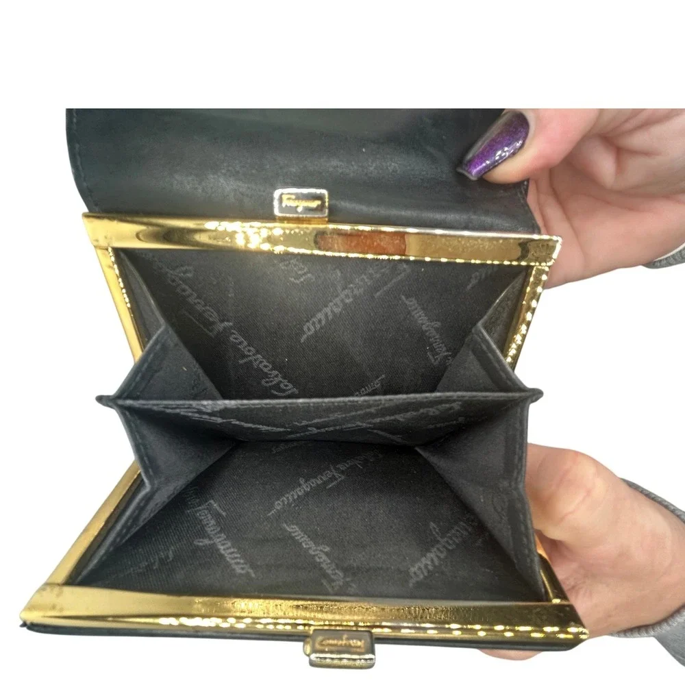 Salvatore Ferragamo‎ Black Leather Gancini Lock Tri Fold Wallet#118